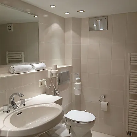 Fischer 3* Massweiler